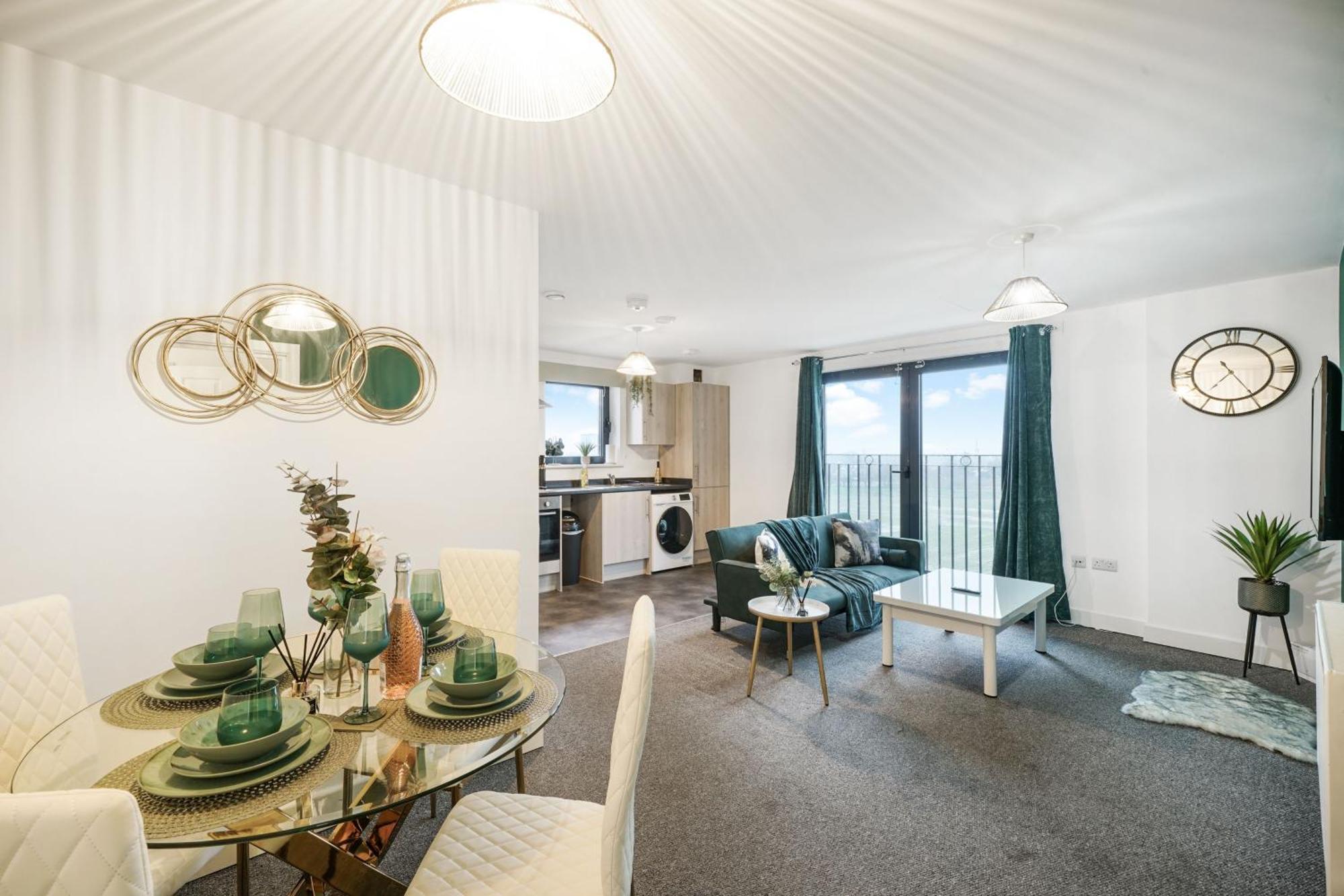 Livestay-New Private Apartment Building Minutes From Heathrow Slough Dış mekan fotoğraf