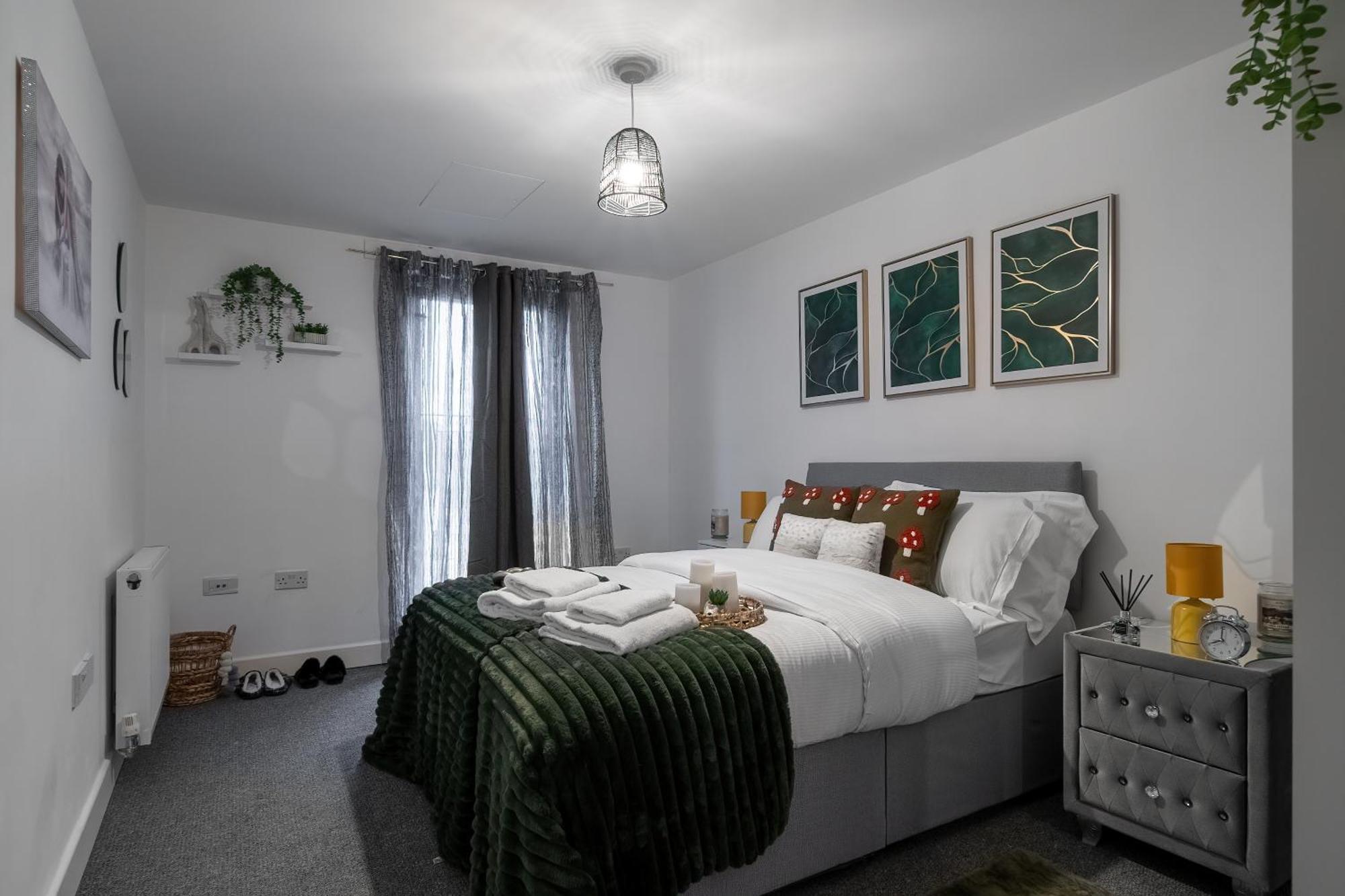Livestay-New Private Apartment Building Minutes From Heathrow Slough Dış mekan fotoğraf