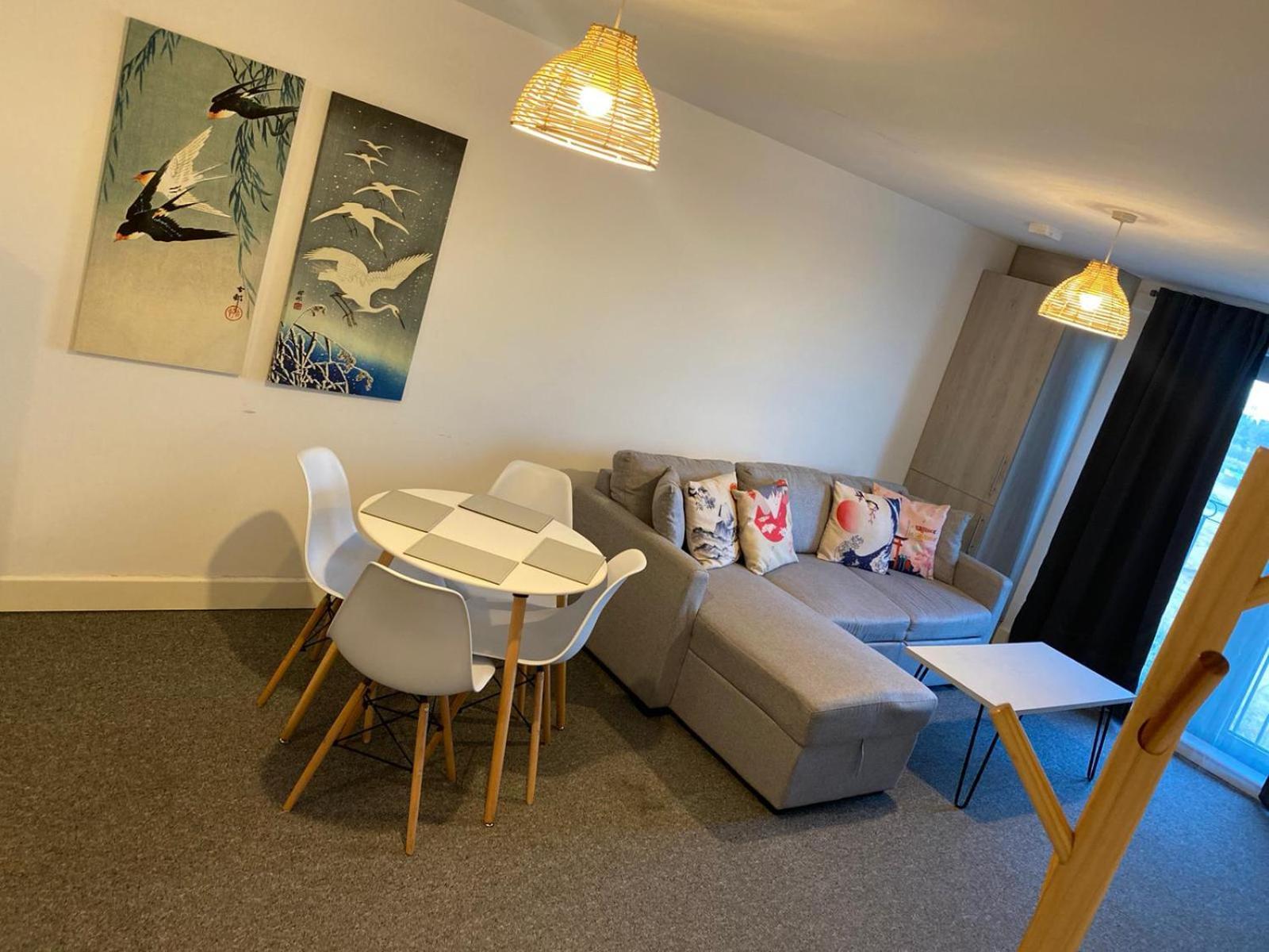 Livestay-New Private Apartment Building Minutes From Heathrow Slough Dış mekan fotoğraf
