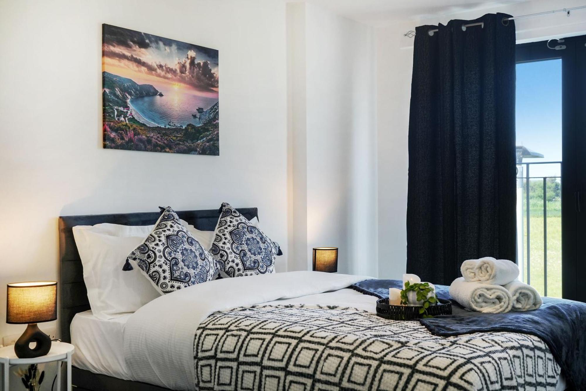 Livestay-New Private Apartment Building Minutes From Heathrow Slough Dış mekan fotoğraf